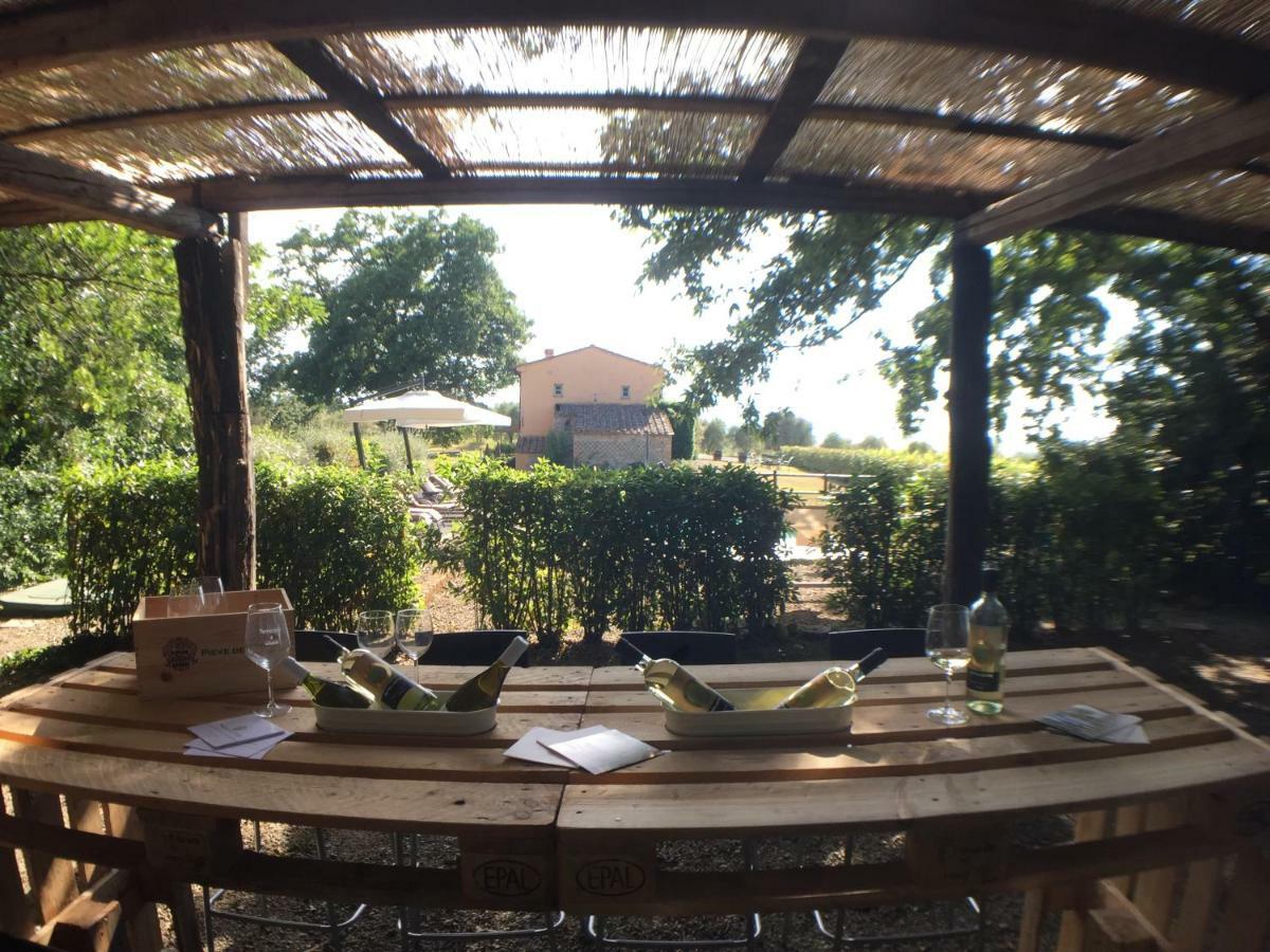 Agriturismo Pieve De Pitti Terricciola ภายนอก รูปภาพ